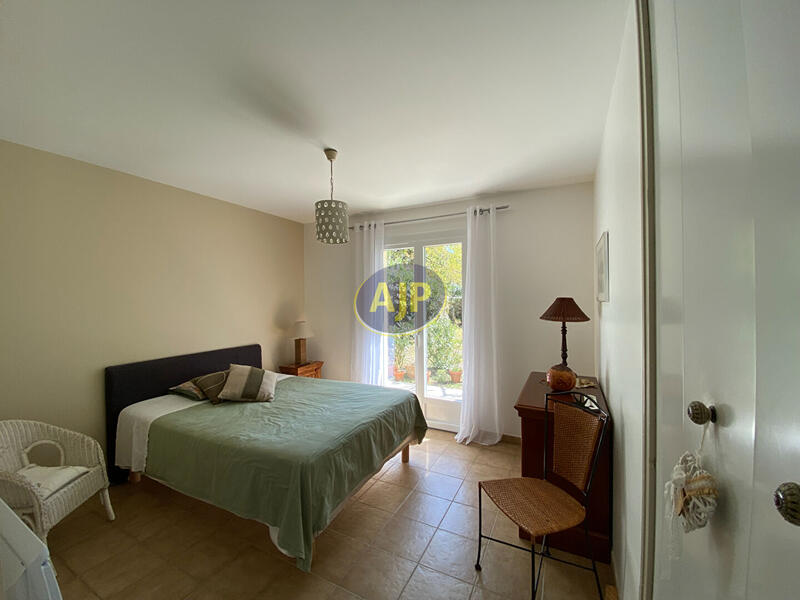 Villa - 95 m² - 4 pièces