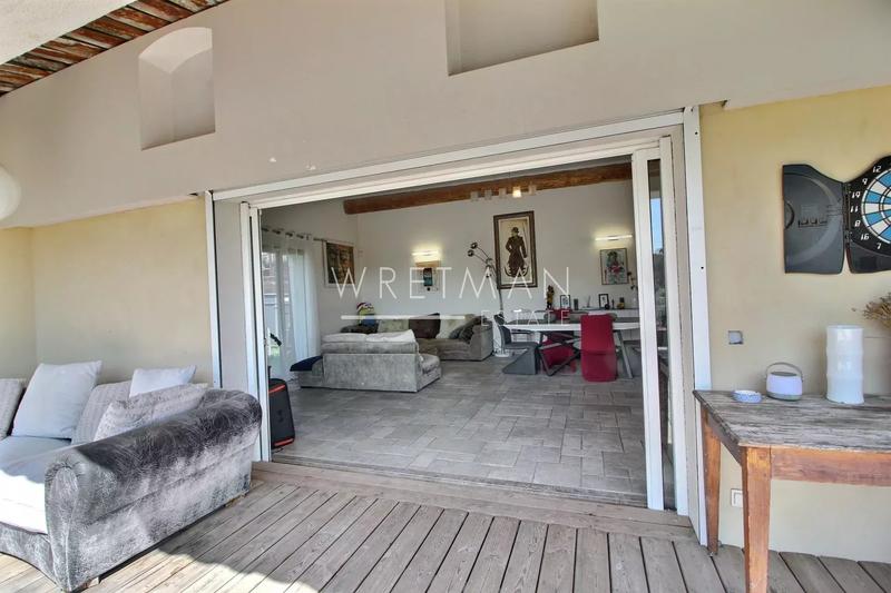 Maison - 122 m² - 4 pièces