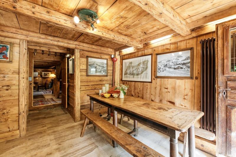 Châlet - 365 m² - 15 pièces