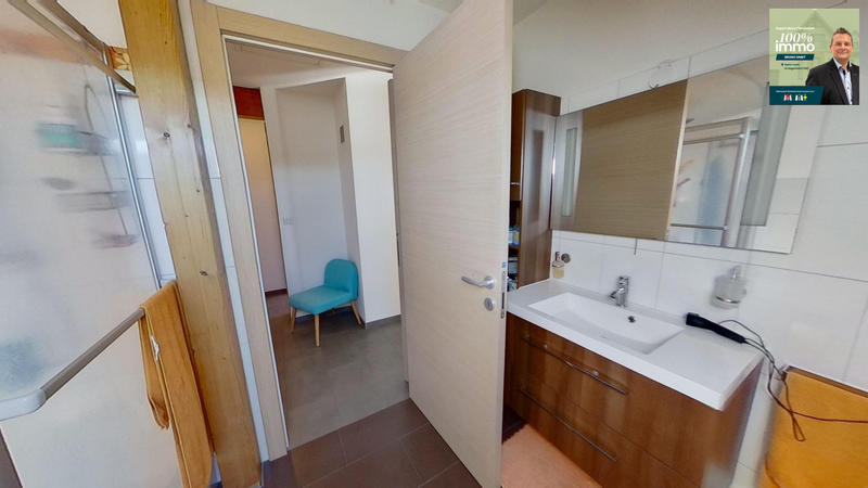 Maison - 260 m² - 6 pièces