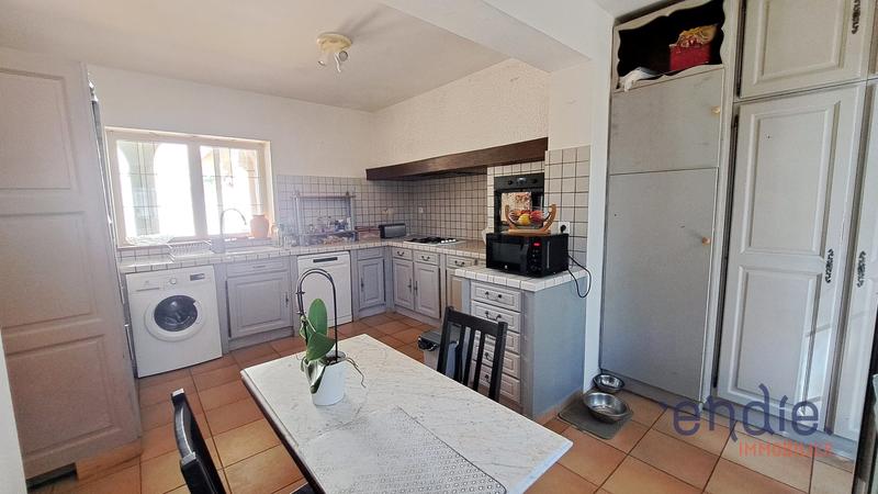 Maison - 183 m² - 6 pièces