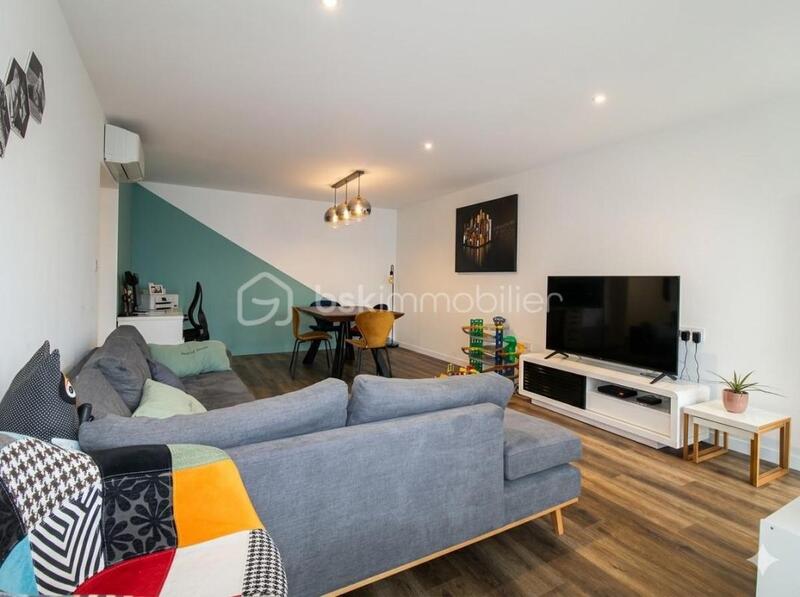 Appartement - 80 m² - 3 pièces