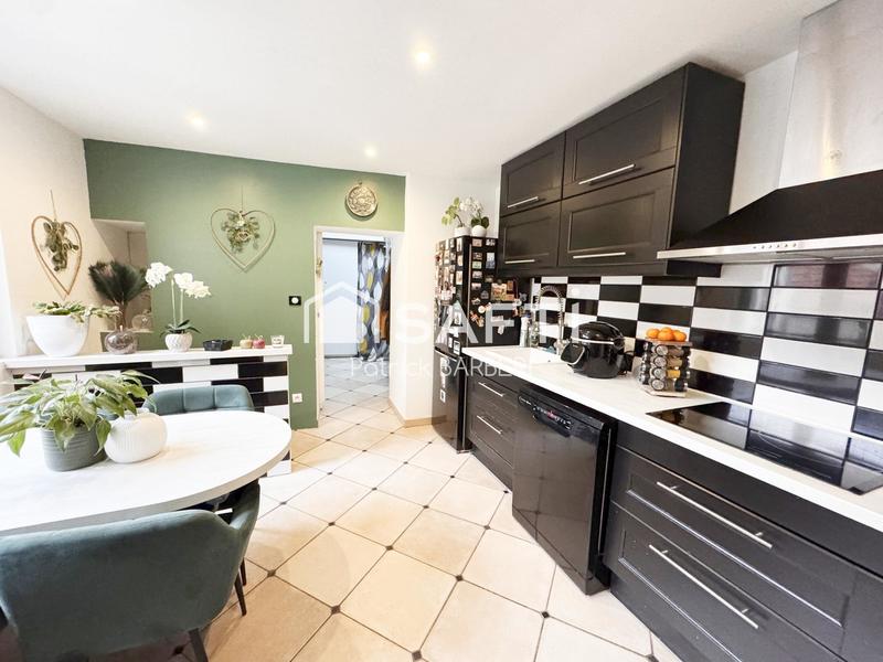 Maison - 112 m² - 5 pièces