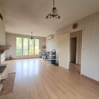 Maison - 89 m² - 4 pièces