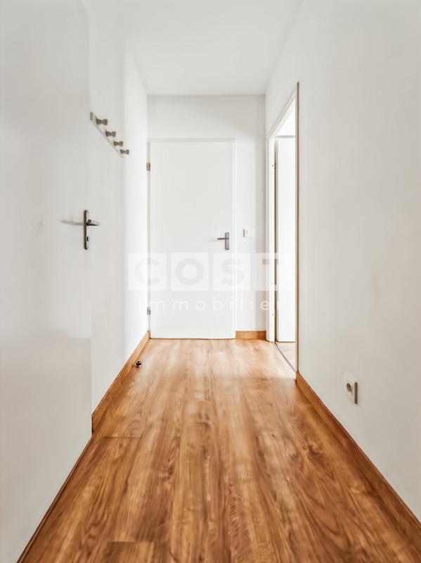 Appartement - 81 m² - 4 pièces