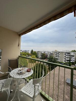 Appartement - 81 m² - 5 pièces