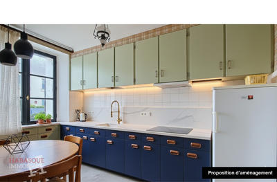 Maison - 93 m² - 7 pièces