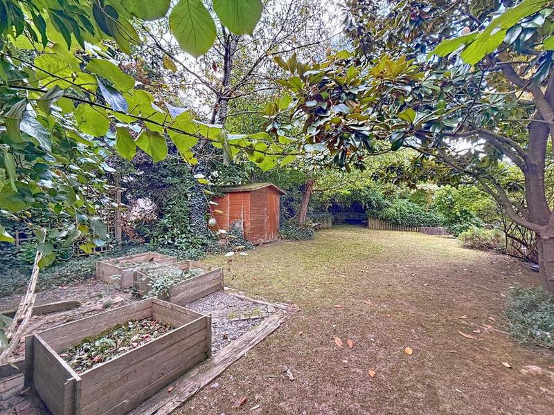 Maison - 163 m² - 8 pièces