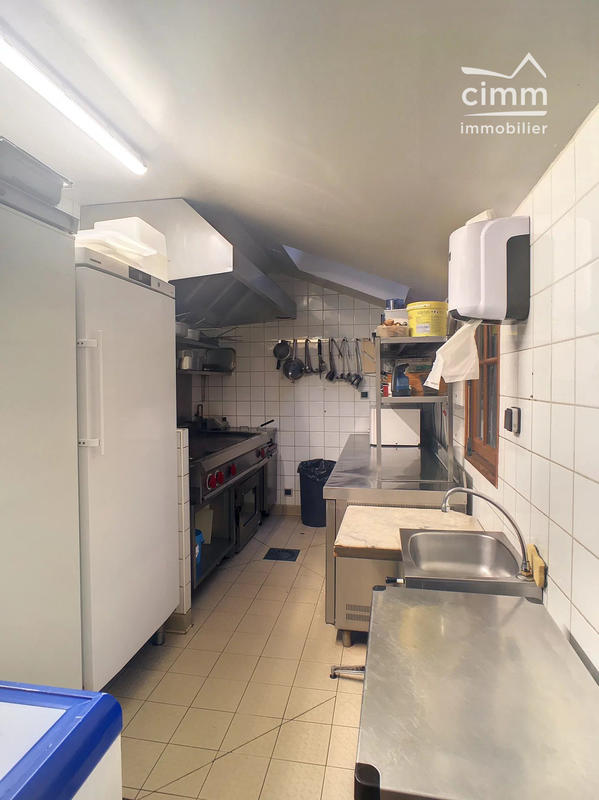 Fonds de commerce - Magasins - 93 m²