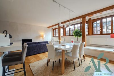 Appartement - 101 m² - 4 pièces