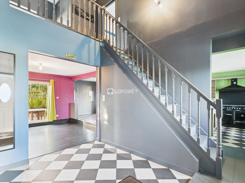 Maison contemporaine - 180 m² - 7 pièces