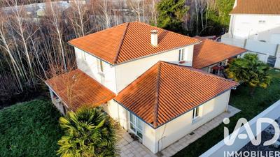 Maison de ville - 148 m² - 7 pièces