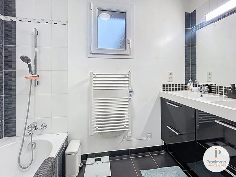 Maison - 113 m² - 4 pièces