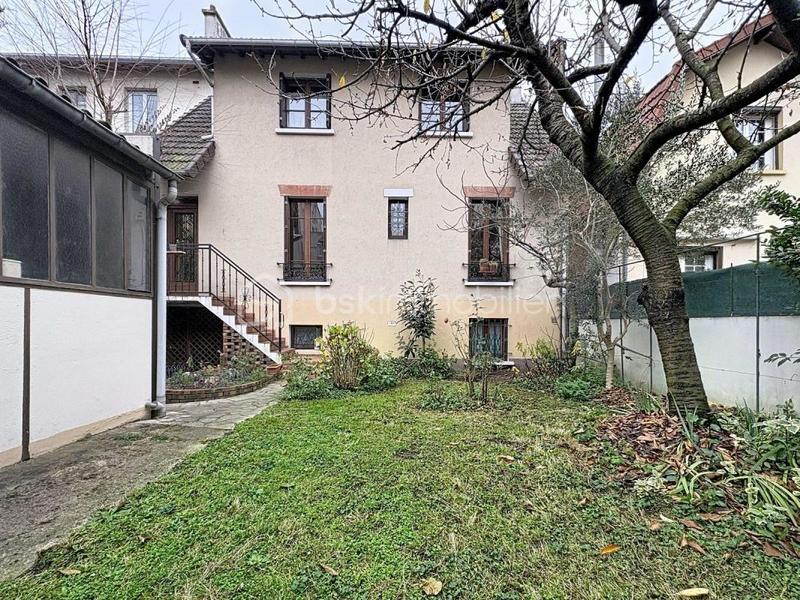 Maison - 130 m² - 5 pièces