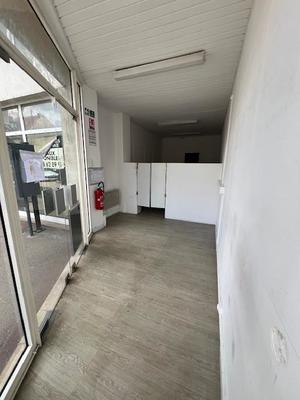 Local commercial - 28 m²