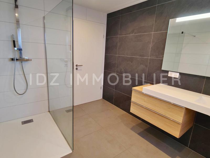 Appartement - 103 m² - 4 pièces