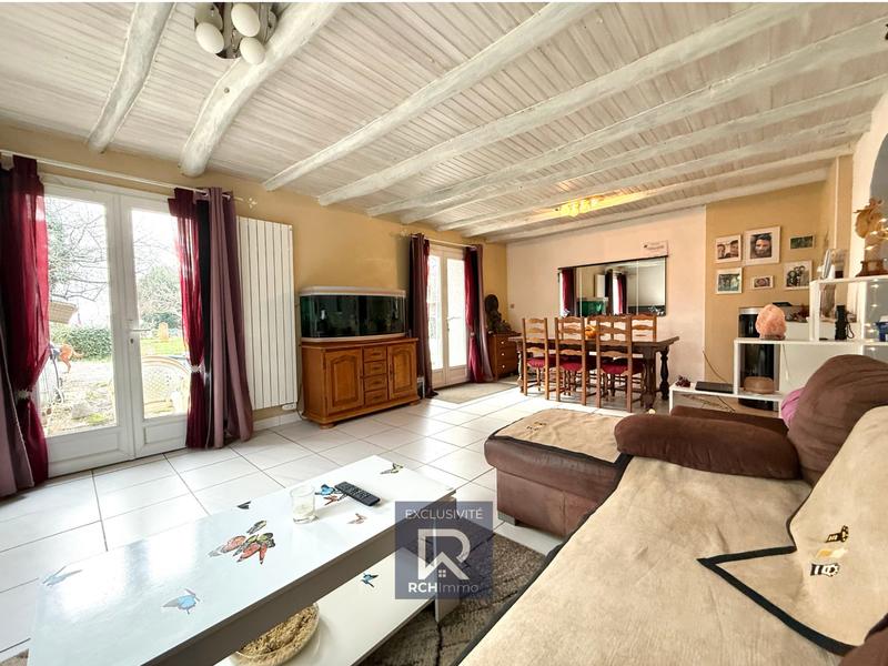 Maison traditionnelle - 94 m² - 4 pièces