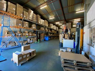 Atelier d'activités - 1 300 m²