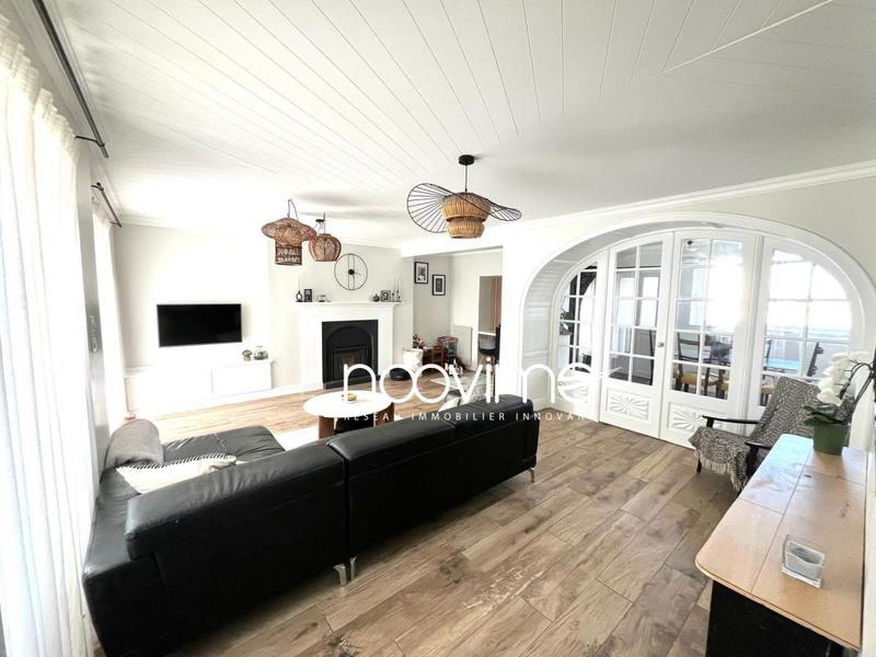 Maison - 103 m² - 6 pièces