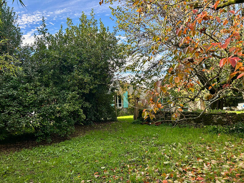 Maison - 229 m² - 9 pièces