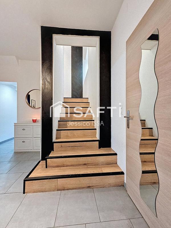 Maison - 151 m² - 5 pièces