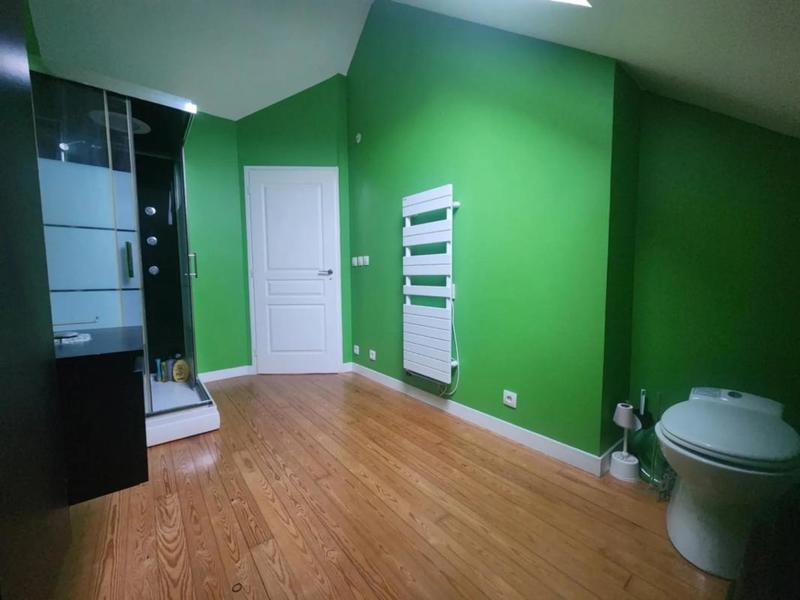 Maison - 155 m² - 6 pièces