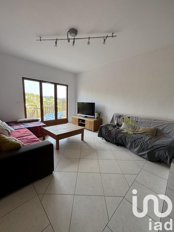 Maison - 195 m² - 8 pièces