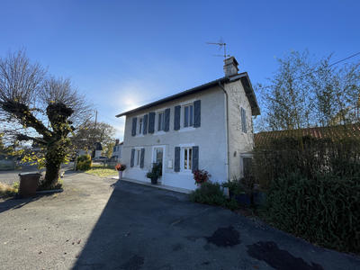 Maison - 105 m² - 3 pièces
