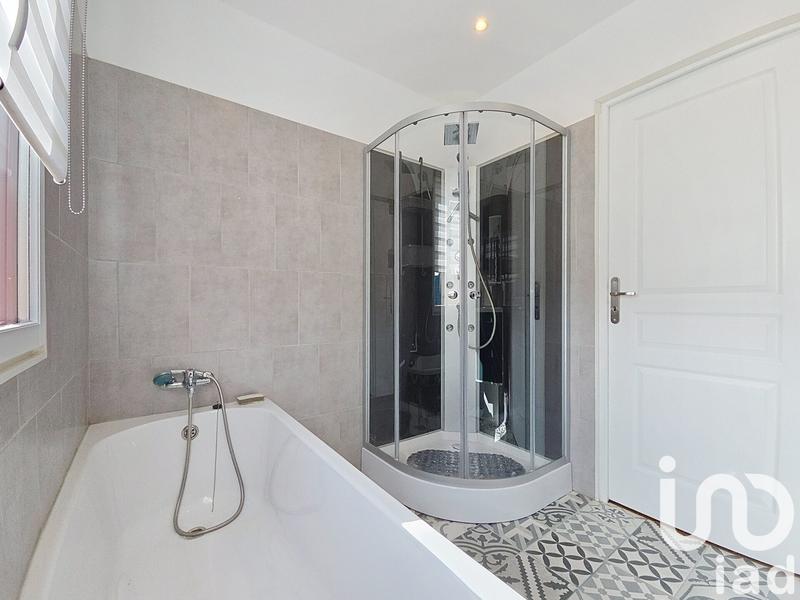 Maison - 81 m² - 4 pièces