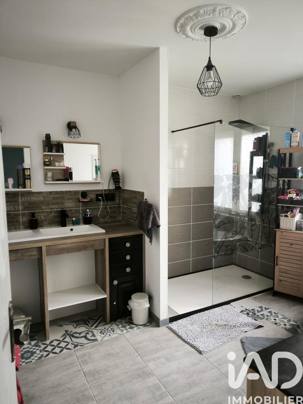 Maison de ville - 130 m² - 8 pièces