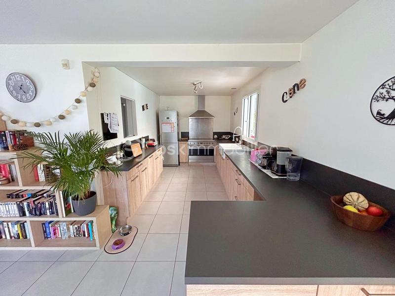 Villa - 168 m² - 6 pièces