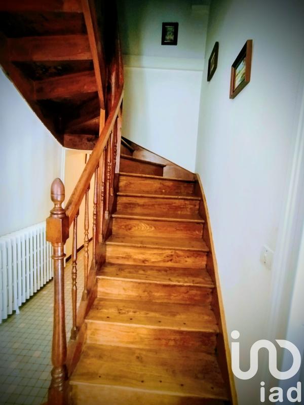 Maison - 204 m² - 5 pièces