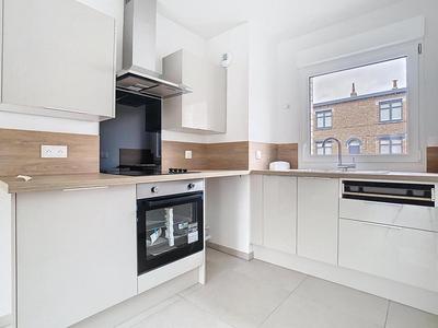 Maison - 81 m² - 4 pièces