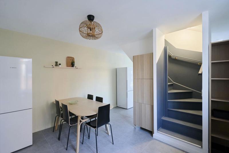 Maison - 136 m² - 6 pièces