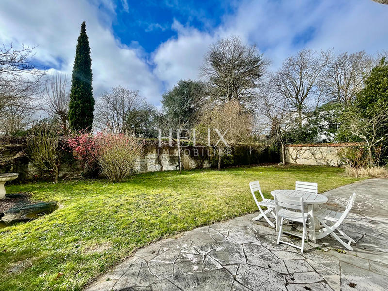 Maison - 170 m² - 6 pièces