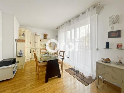 Appartement - 72 m² - 3 pièces