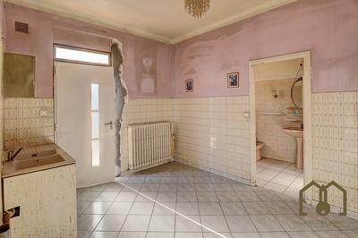 Maison - 212 m² - 9 pièces