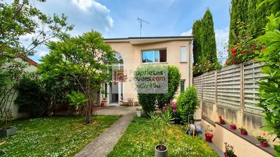 Maison - 127 m² - 5 pièces