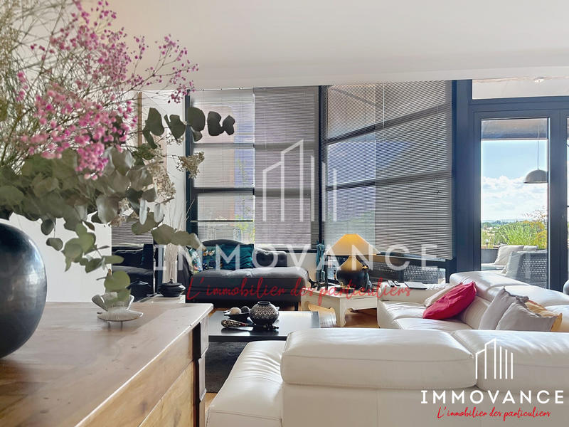 Duplex - 146 m² - 5 pièces