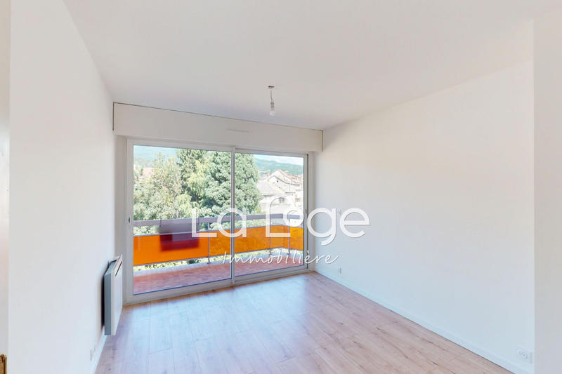 Appartement - 106 m² - 4 pièces