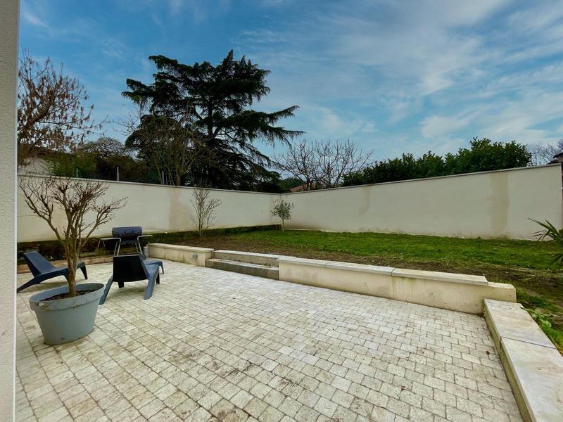 Maison - 143 m² - 5 pièces