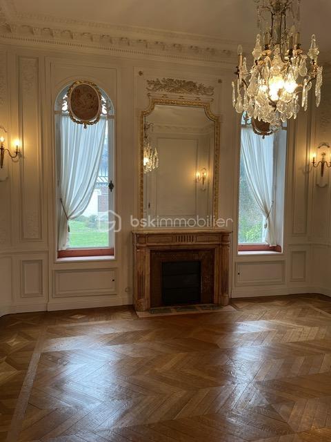 Maison de maîtres - 470 m² - 14 pièces