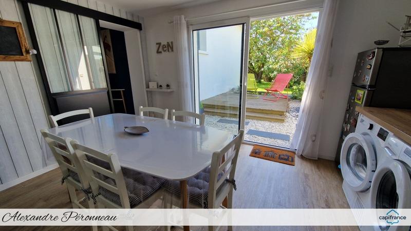 Maison - 175 m² - 8 pièces