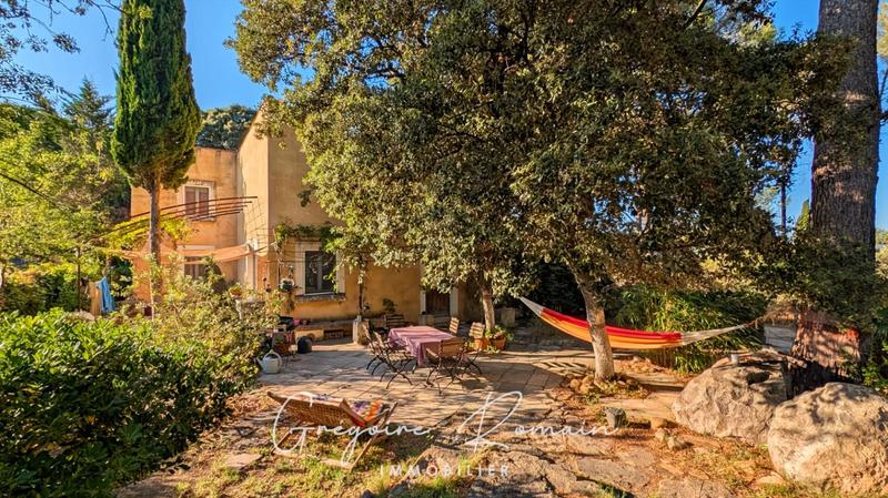 Maison - 147 m² - 6 pièces