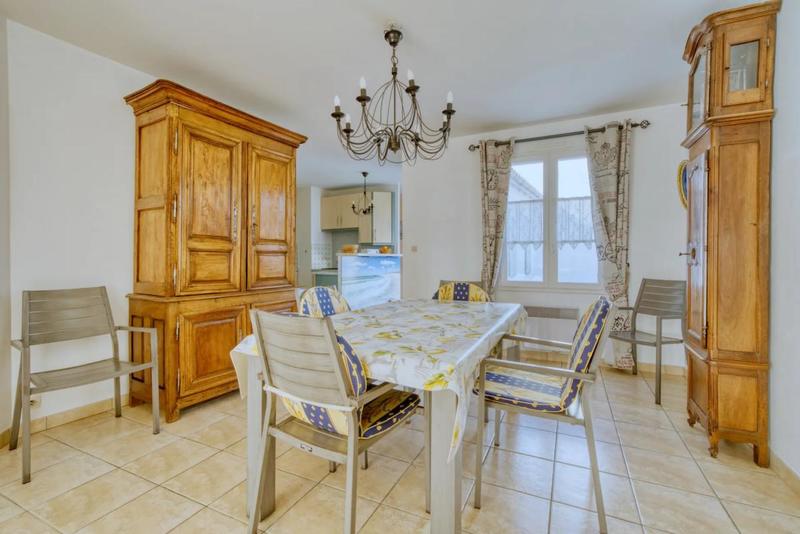 Maison - 111 m² - 6 pièces