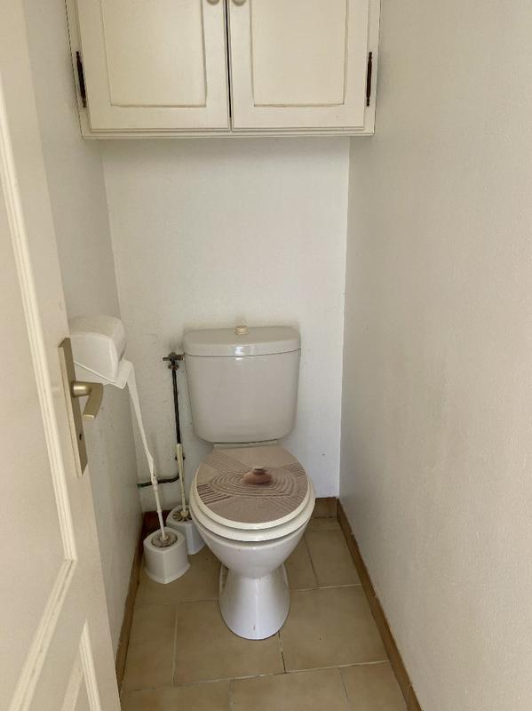 Maison - 202 m² - 9 pièces