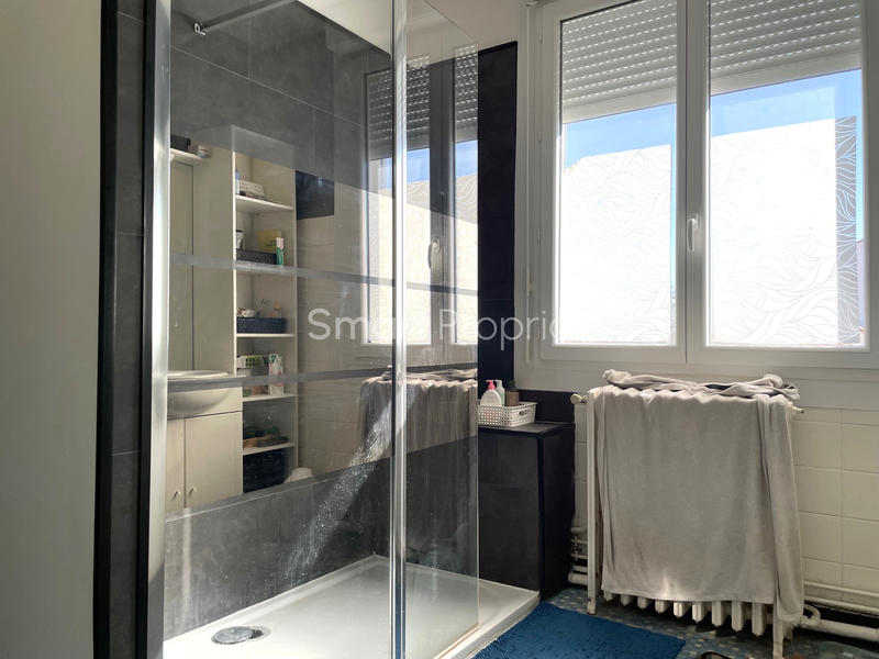 Maison - 197 m² - 6 pièces