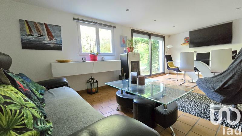 Maison - 166 m² - 8 pièces