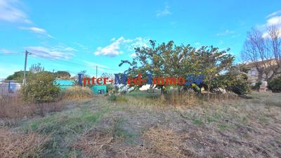Terrain constructible - 841 m²