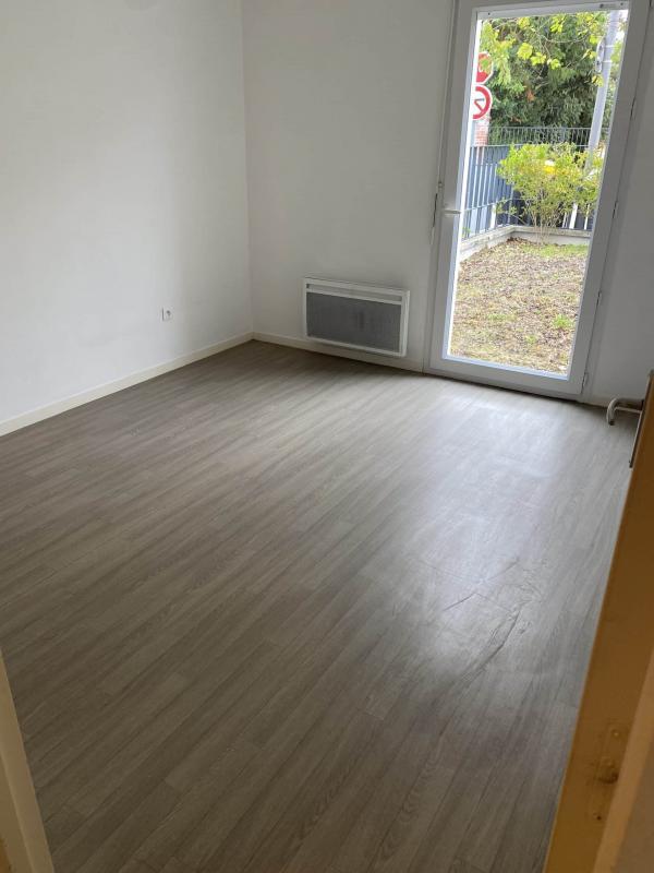 Appartement - 64 m² - 2 pièces